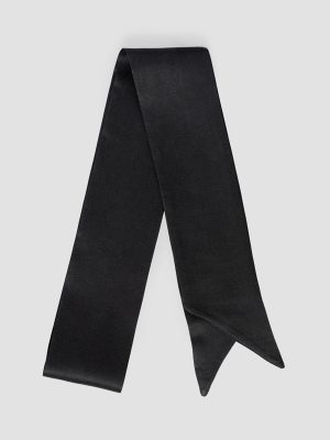 Foulard de seda negro uma isalda