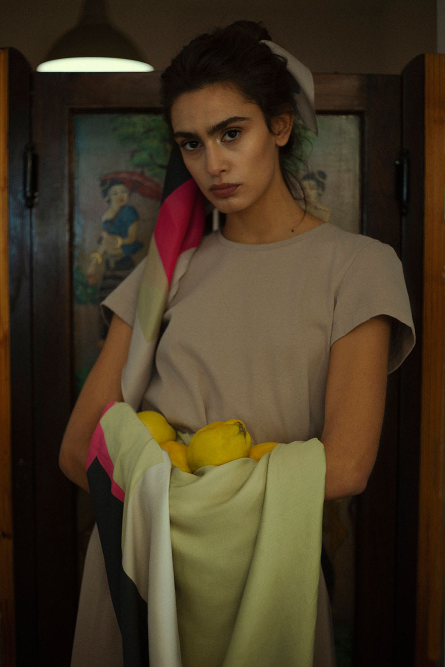 Marca de moda hecho en españa artesania de vanguardia seda pañuelo tina isalda