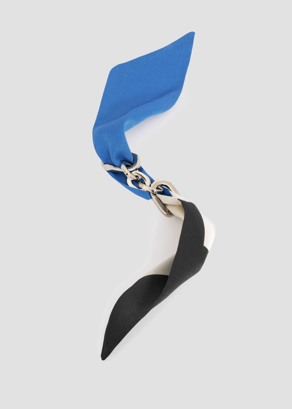 Lili Pulsera | Azul